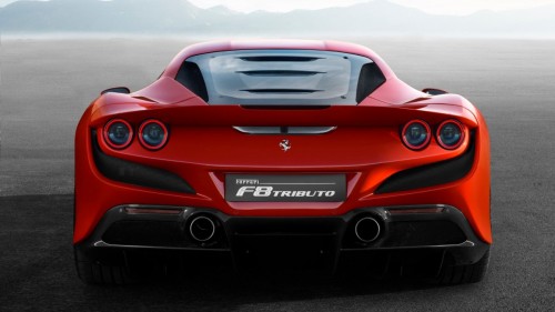 Ferrari_F8_Tributo_5.md.jpg