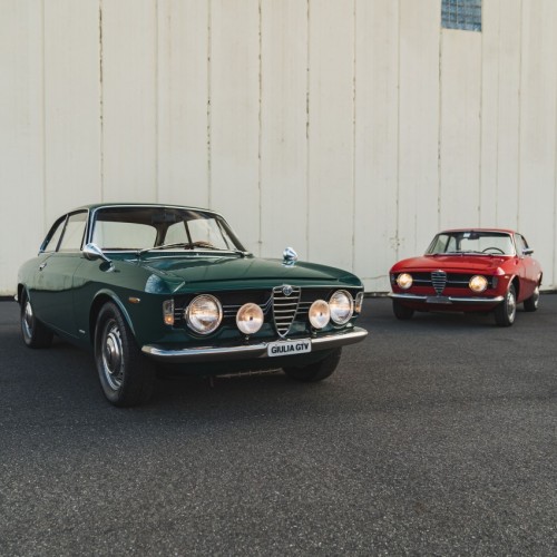 1967-Alfa-Romeo-Giulia-Sprint-Veloce-and-GT-Junior.md.jpg