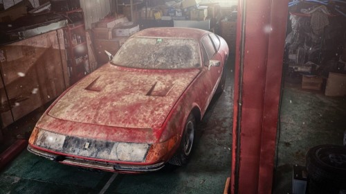 rusty-treasures-some-of-the-most-amazing-cars-found-in-abandoned-garages_15.jpg