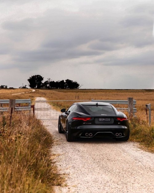 Brad-_-The-Supercar-Lifestyles-Instagram-post_-The-Jaguar-F-Type-for-me-is-one-of-the-best-looking-Jags-ever_.md.jpg