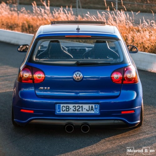 r32deepblue-on-Instagram_-Summer--Vibes-_-.-VW-vr6nation-volkswagen-Golf-R32-deepblue-vr6-golfmk5-vaglife-slammed-vwnation-vwracing-germanlook-vwgolf.md.jpg